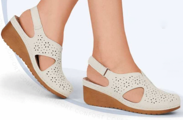 SANDALIAS CERRADAS CON TACON ALTO Y SUELA ANTIDERRAPANTE