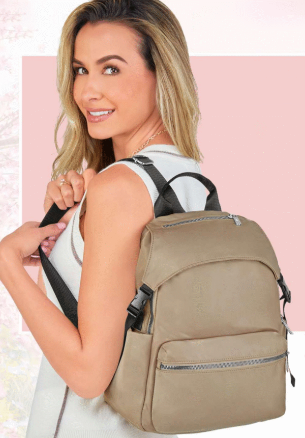 MOCHILA ELEGANTE Y FUNCIONAL